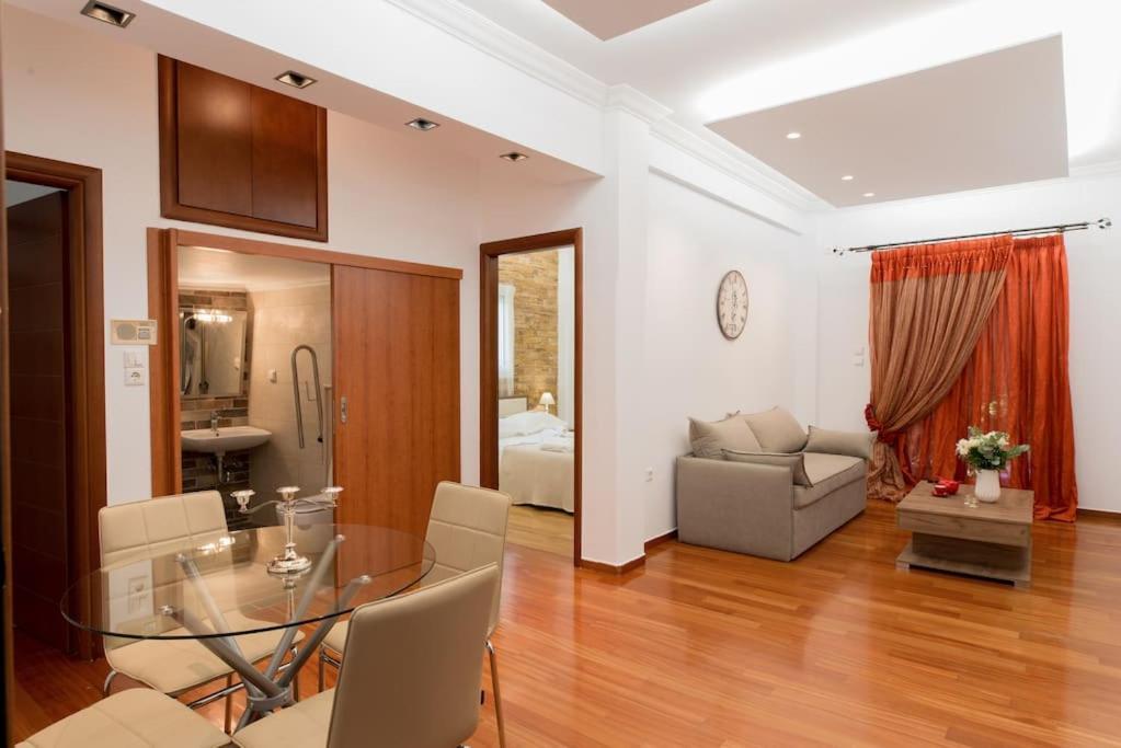 אתונה Kifisia Kallisti Suites מראה חיצוני תמונה