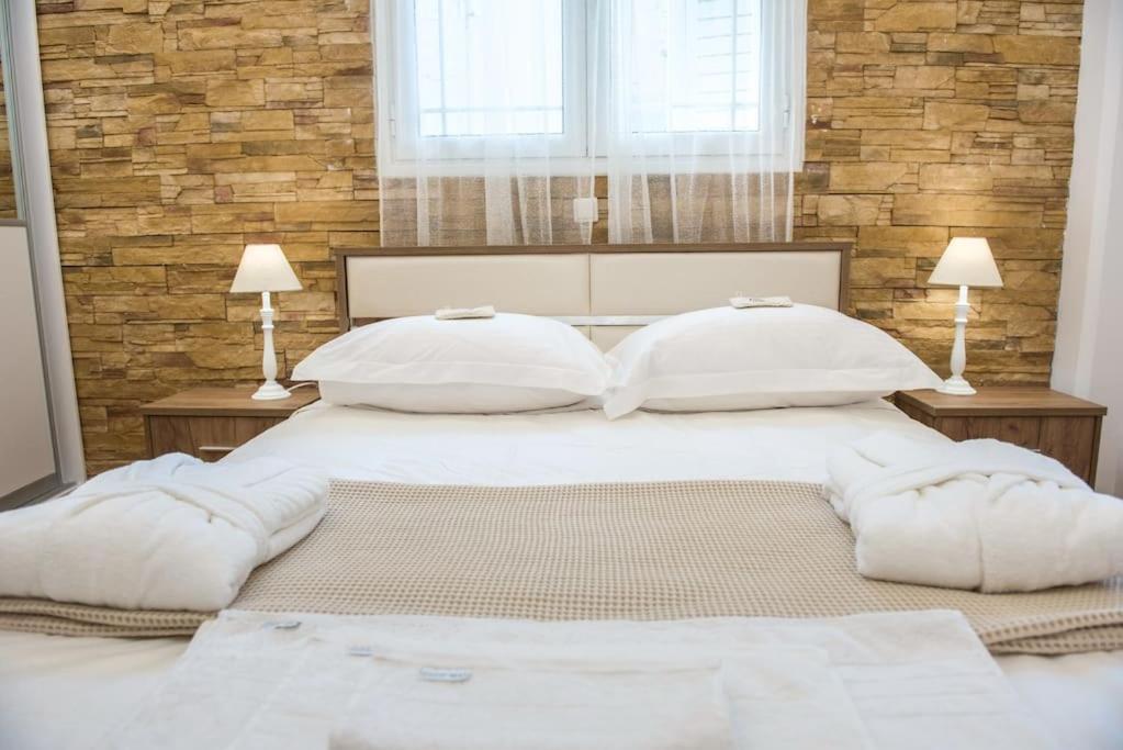 אתונה Kifisia Kallisti Suites מראה חיצוני תמונה
